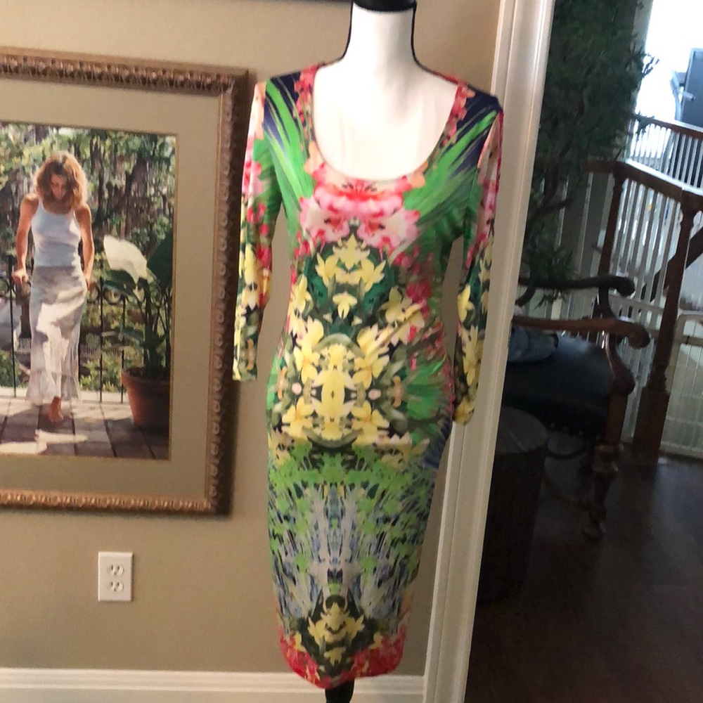 100% Silk Elie Tahari Dress